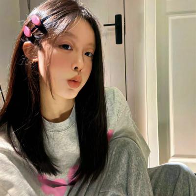 国民校草是女生·动态漫